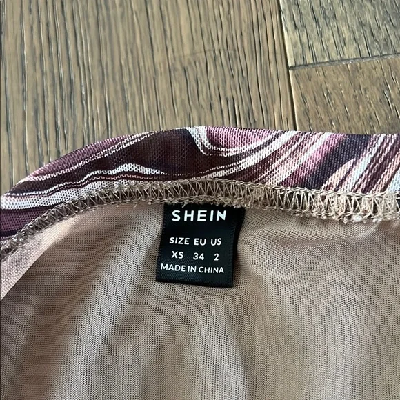 Shein Pattern Skirt - Picture 2 of 2